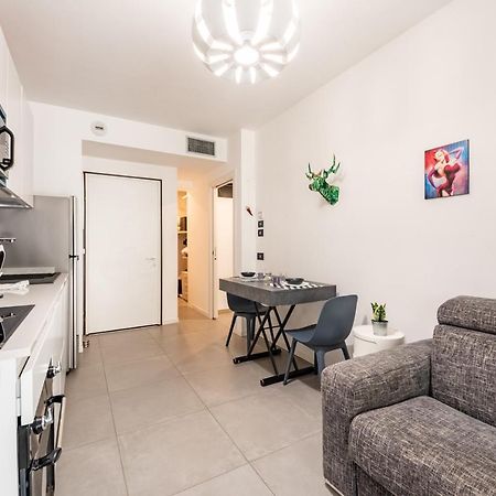 Renovated Apt With Garden & Veranda! Milão Exterior foto